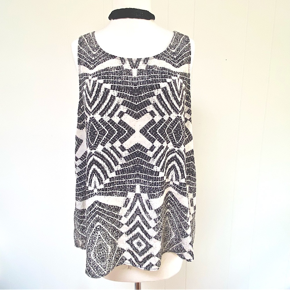 Anthropologie Fleur Bleue Flowy Geometric Layering Blouse Top M Light
